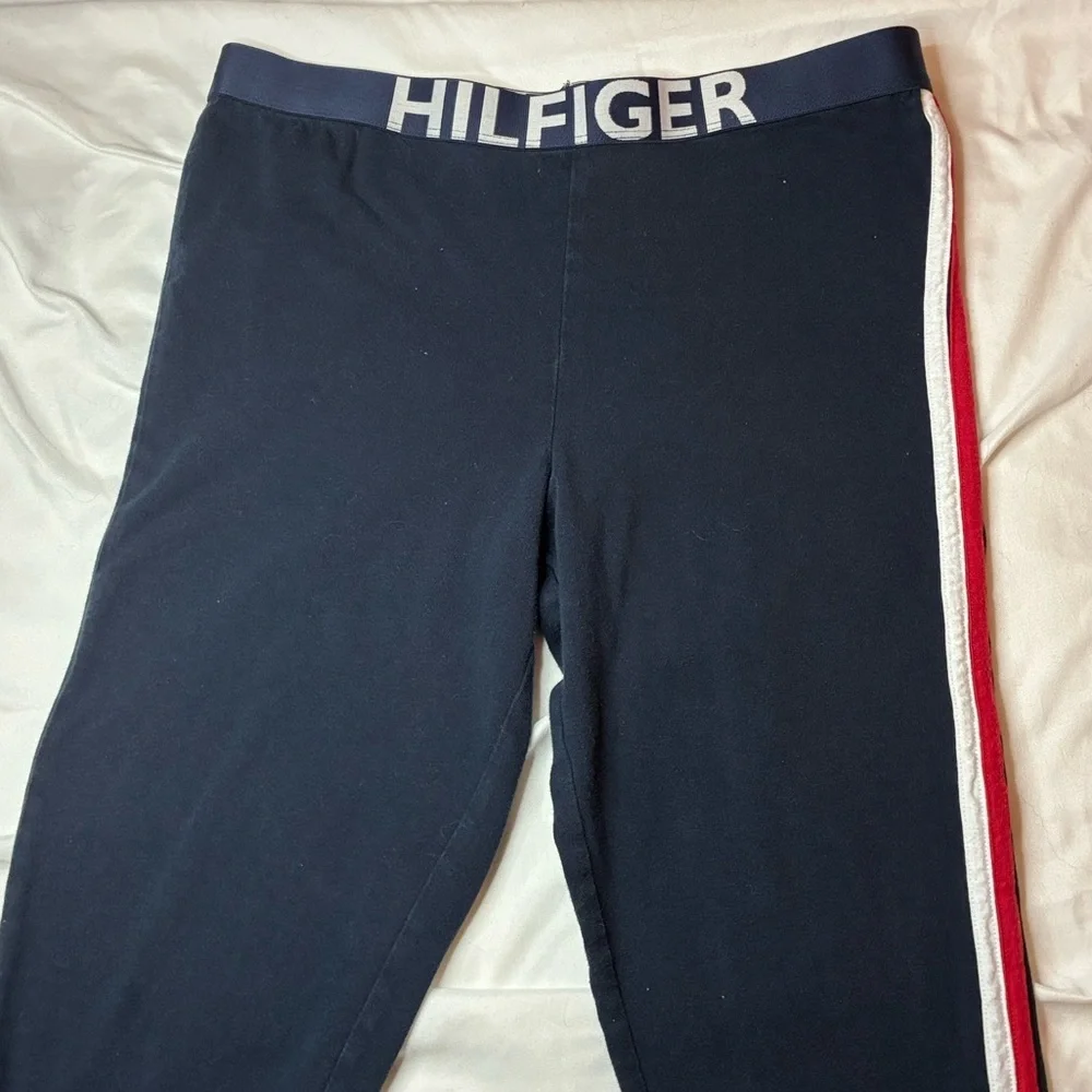 SOLD Tommy Hilfiger Leggings with Red and White Stripe - Picture 4 of 7